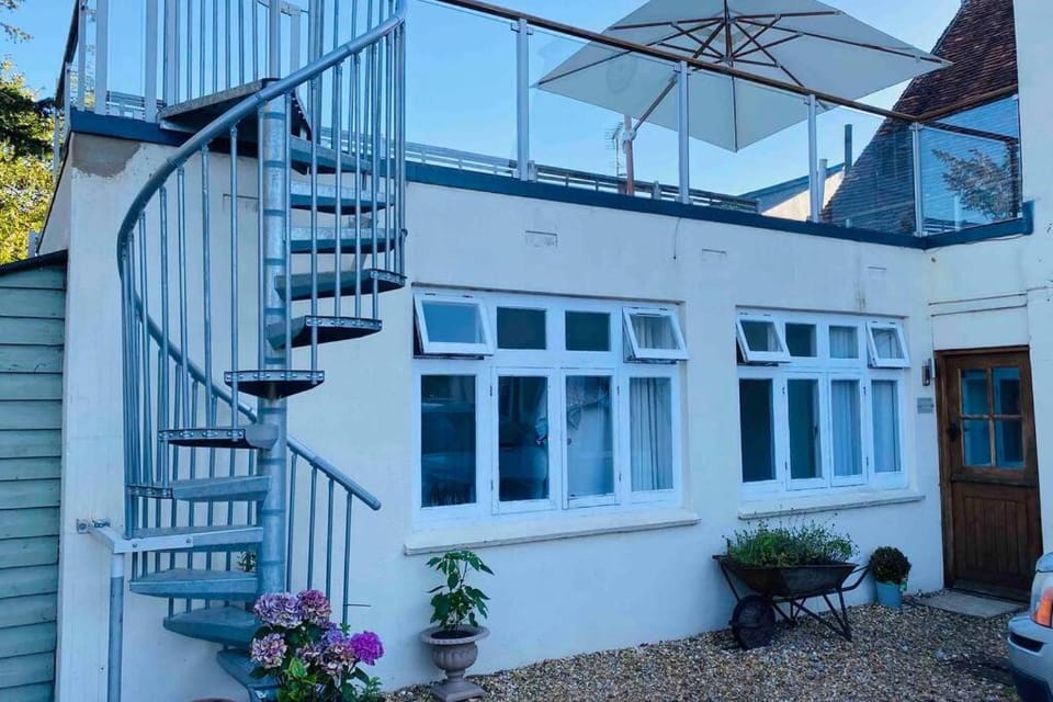 Overton Annexe Apartment in England