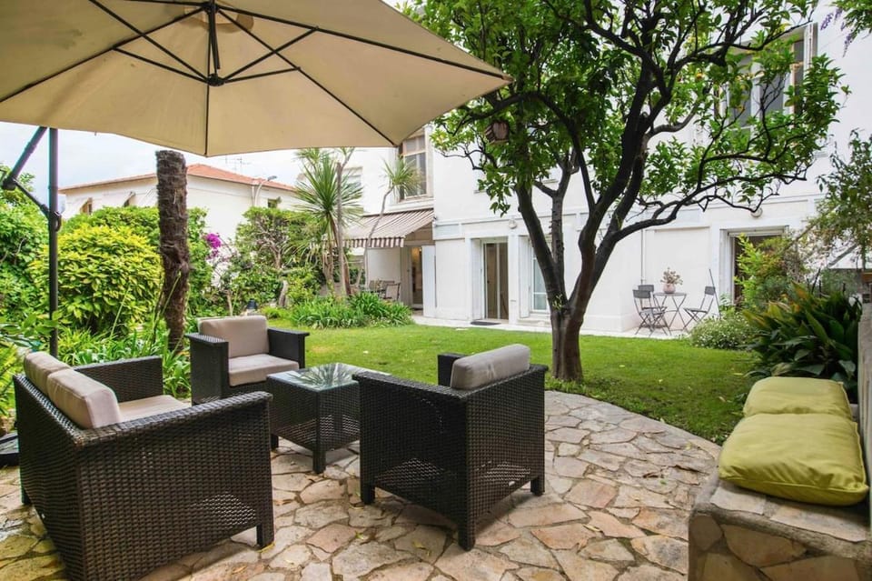 Patio, Garden