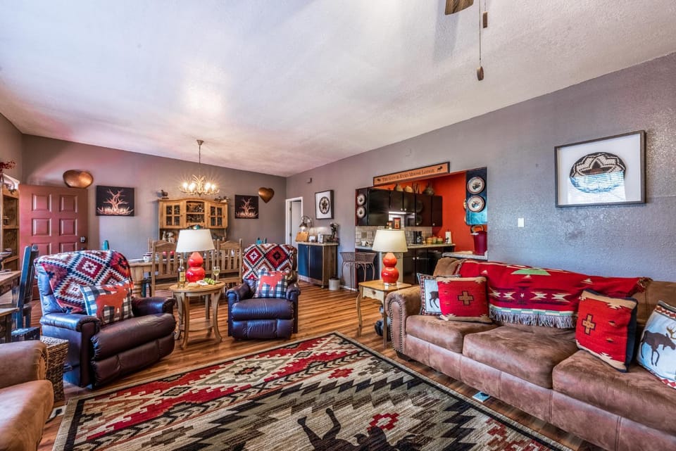 Living room, Dining area, furniture