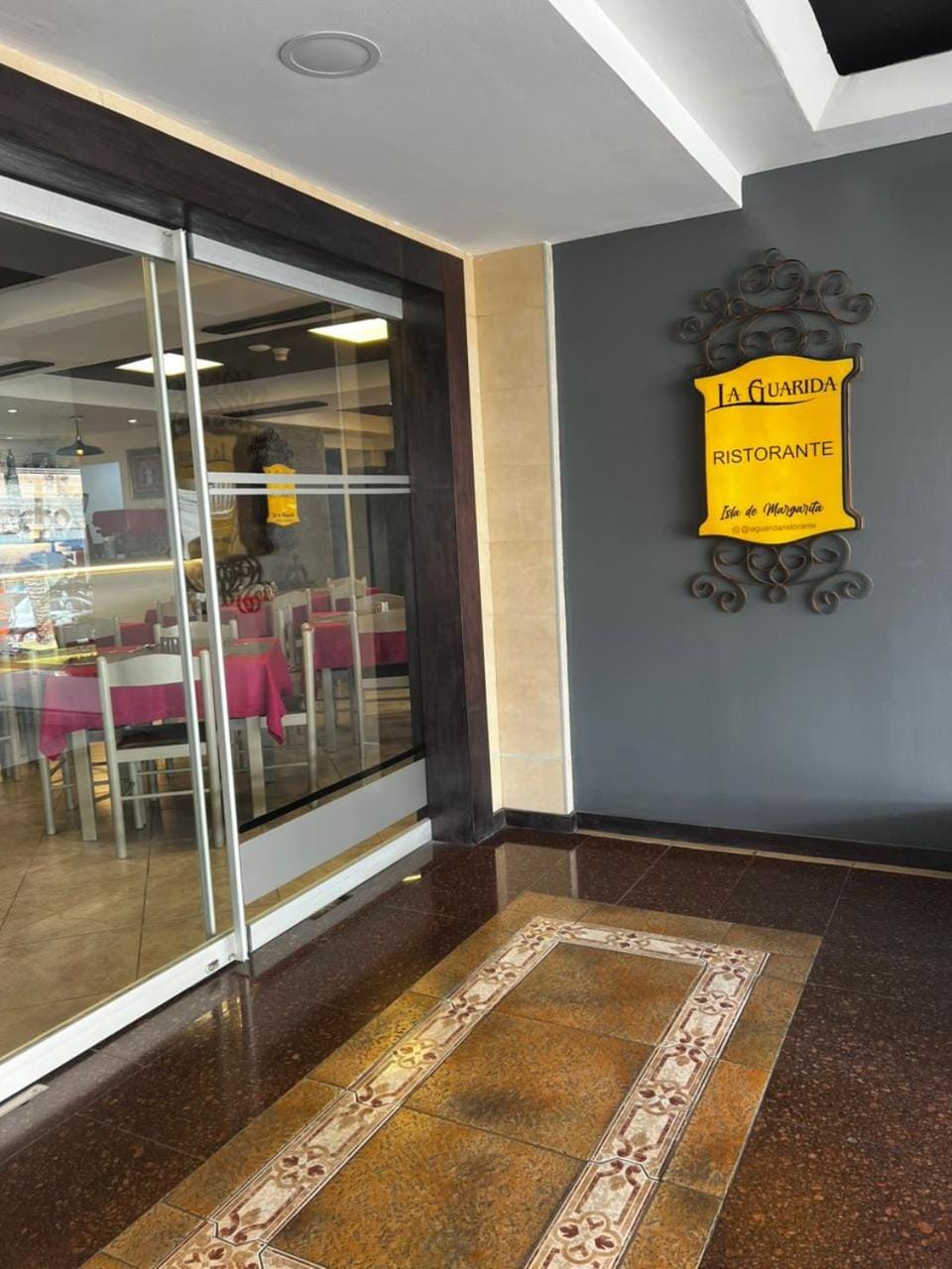 Restaurant/places to eat