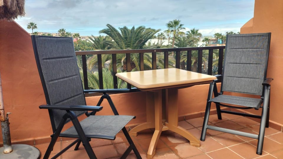 View (from property/room), Balcony/Terrace