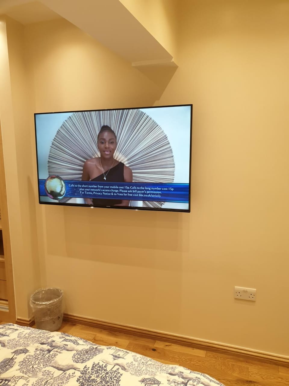 London Luxury Apartments 5 min walk from Ilford Station, with FREE PARKING FREE WIFI Apartment in Ilford