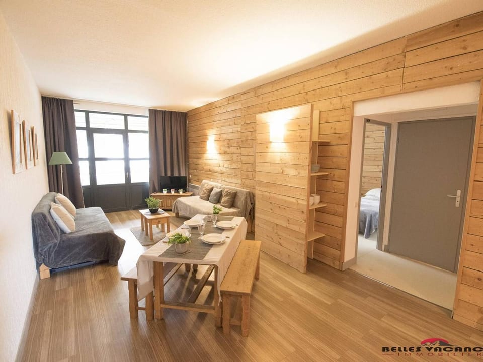 Appartement Cozy avec Sauna, Piscine et Proche des Thermes, 4 Pers. à Saint-Lary Village - FR-1-296-328 Apartment in Saint-Lary-Soulan