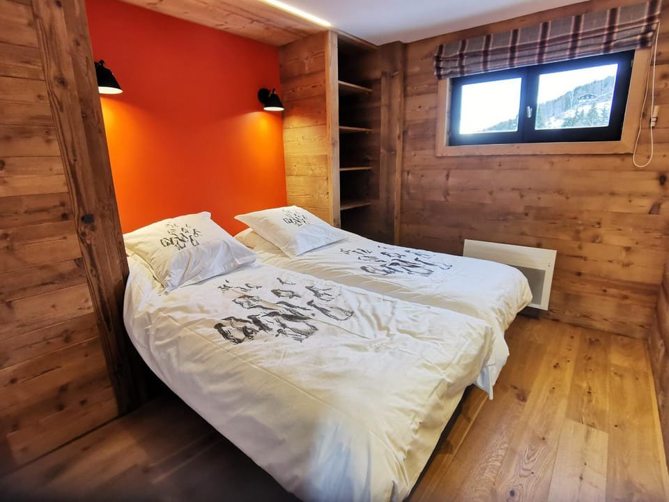 Appart Ski aux Pieds au Centre des Gets - 8 Pers. - FR-1-598-28 Apartment in Les Gets