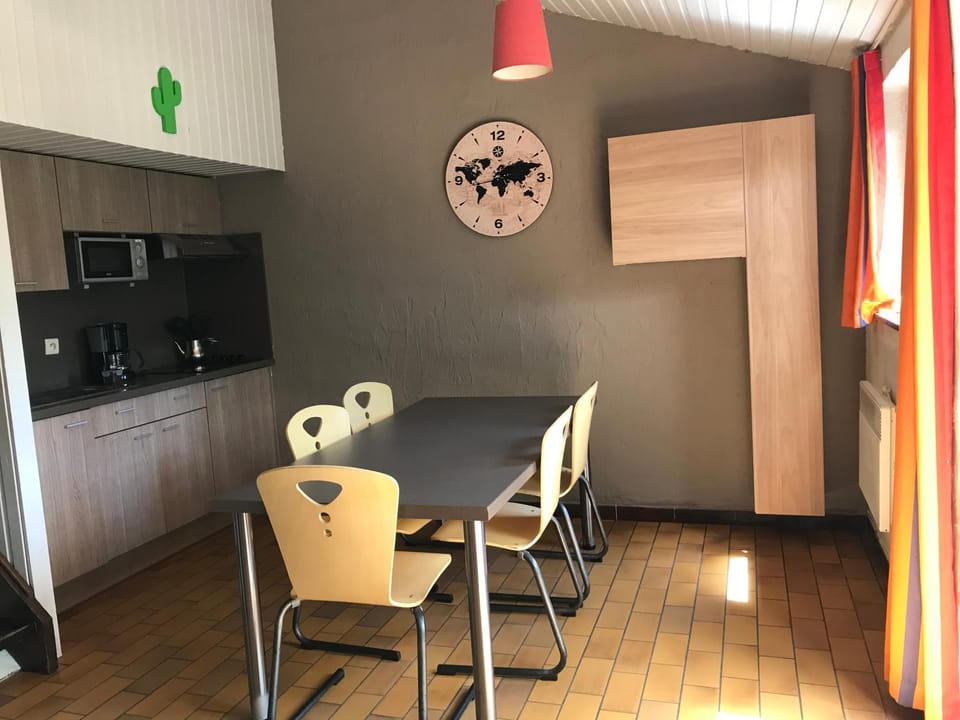 Le repaire des écureuils Vallée de Rabais House in Wallonia, Belgium