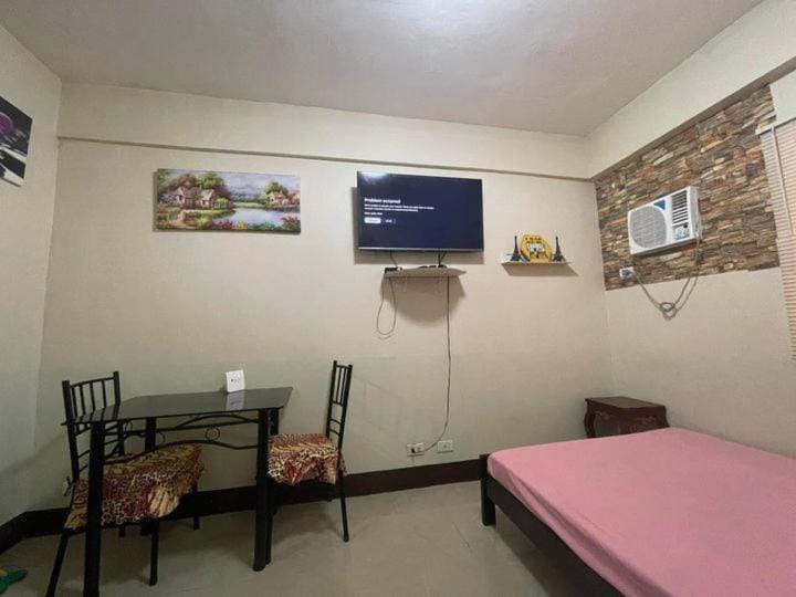 TV and multimedia, Living room, Dining area, Bedroom