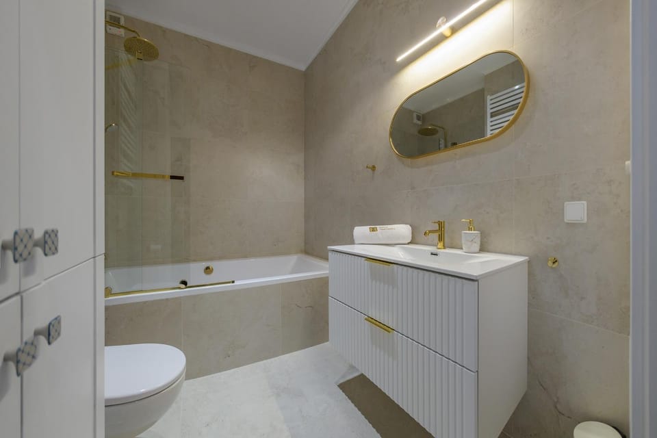 Shower, Bathroom, Bath