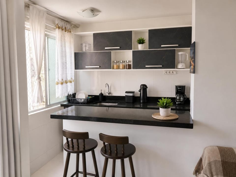Apartamento 500 metros da Praia, perto do Shopping Atlântico Apartment in Camboriú