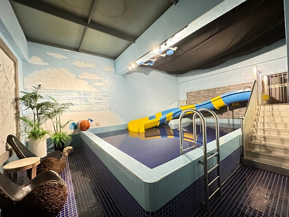 亞曼尼汽車旅館-頭份館 Motel in Taiwan, Province of China