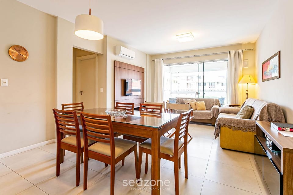 TV and multimedia, Living room, Dining area