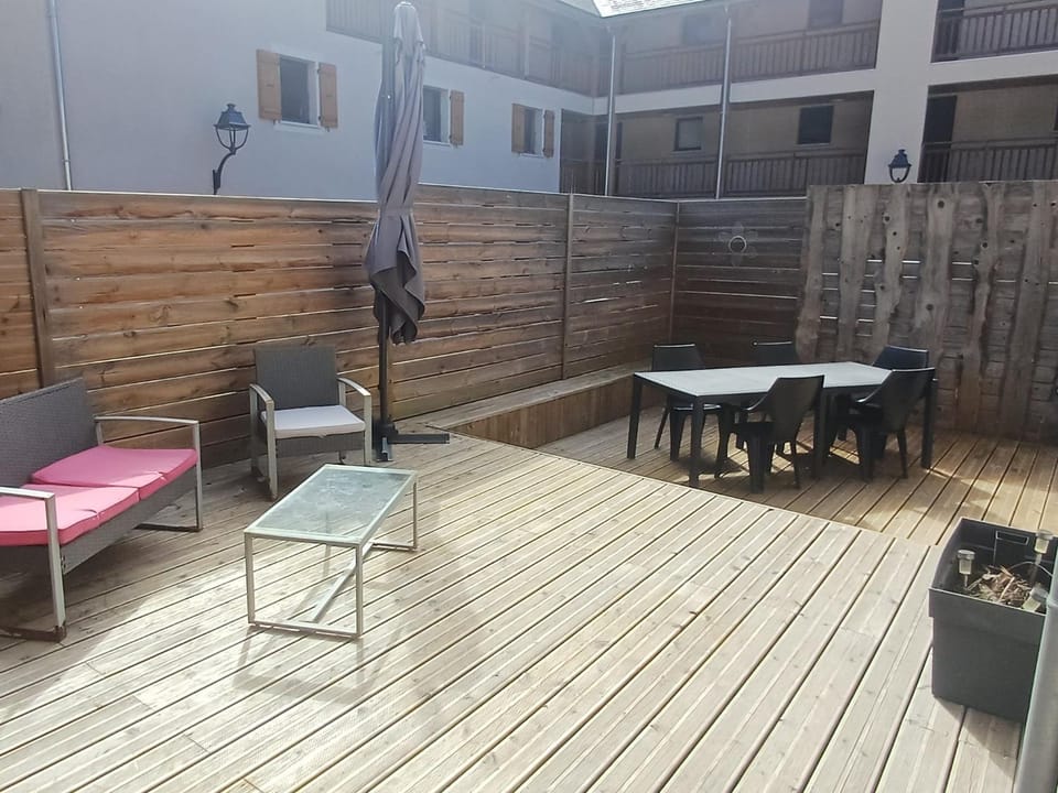 Patio, Balcony/Terrace