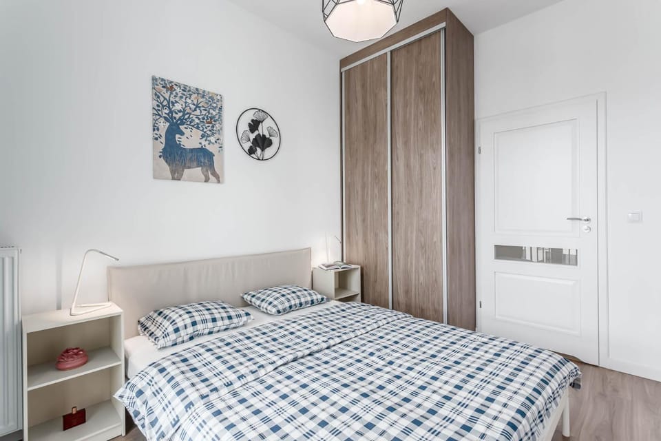 Bed, Bathroom, Bedroom, wardrobe