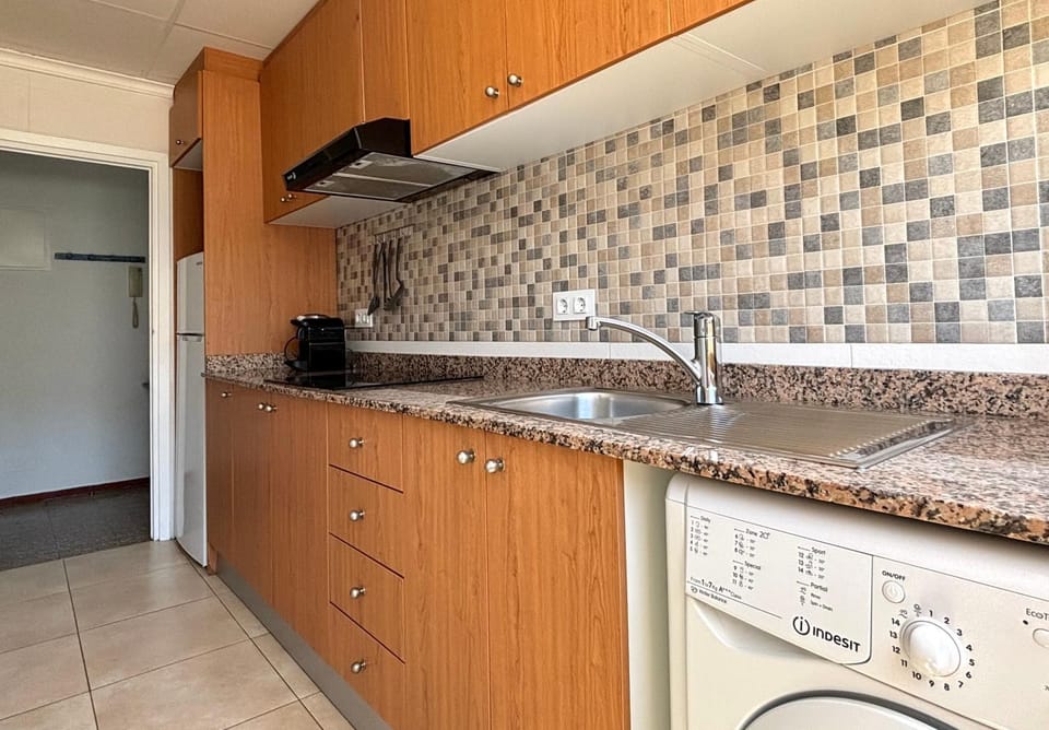 Coffee/tea facilities, Kitchen or kitchenette