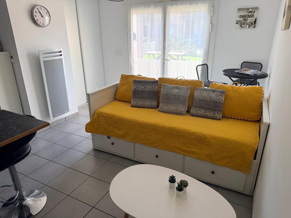 rez de chaussee bord de l océan Apartment in Labenne