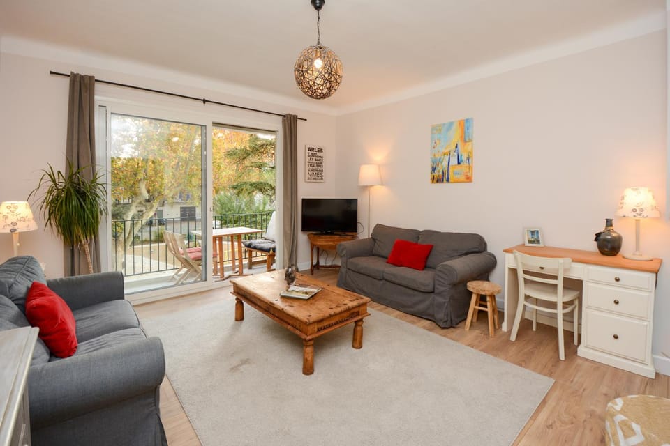 TV and multimedia, Balcony/Terrace, Living room