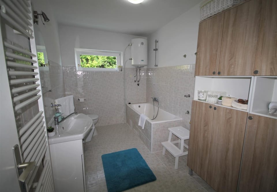 Sunshine Holiday Home House in Split-Dalmatia County