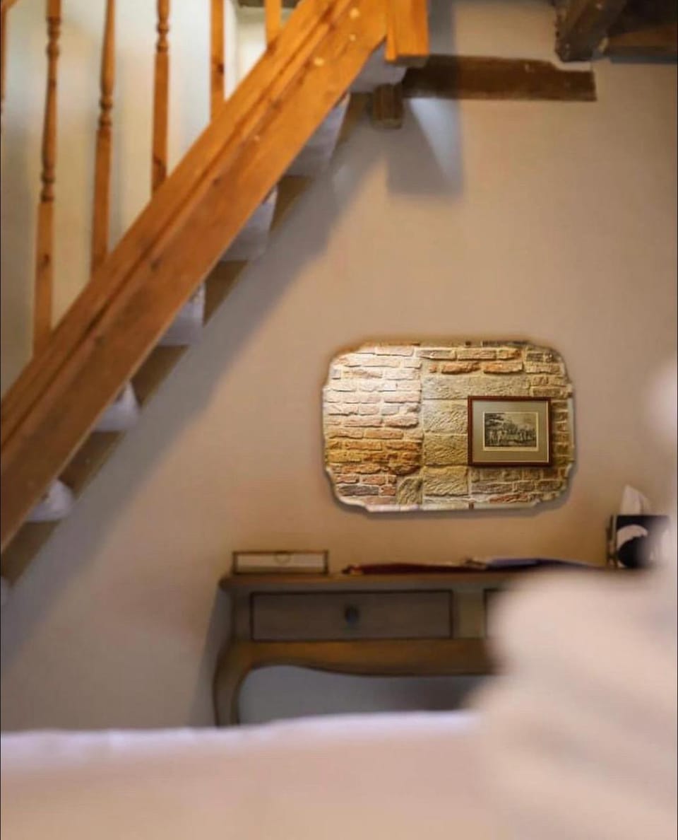 The Cow House - In the heart of Whitby House in England