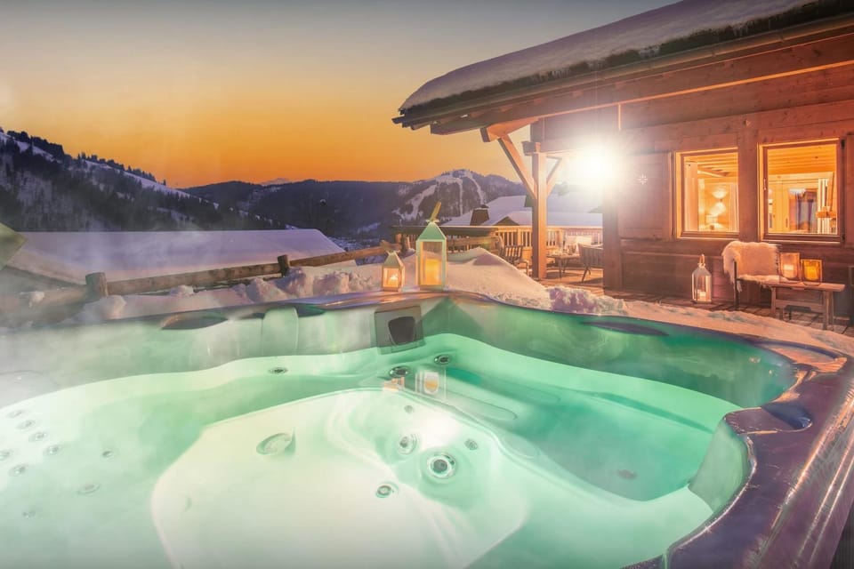 Natural landscape, Hot Tub, Mountain view
