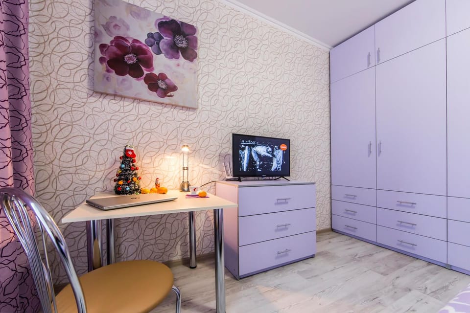 Стильные апартаменты,метро Вырлица,метро Харьковская Apartment in Kiev City - Kyiv