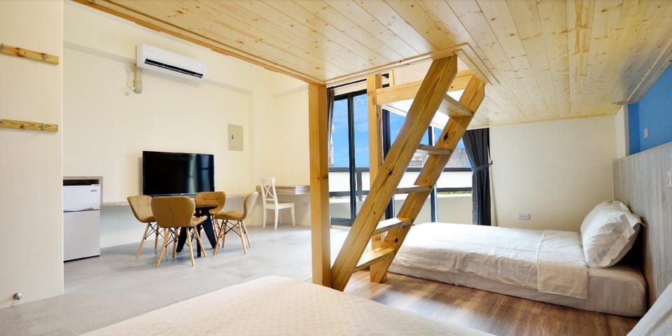 bunk bed