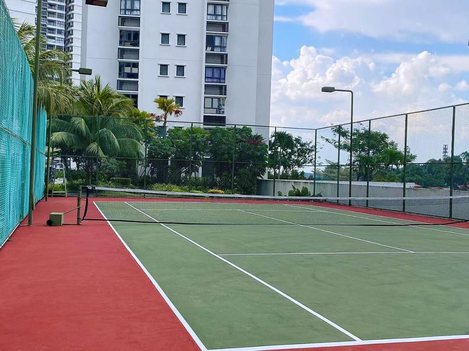 Tennis court