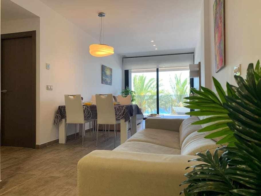 Apartamento de lujo en primera linea de playa Apartment in Benidorm