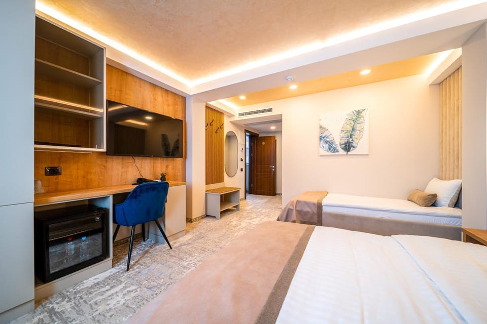 Bed, Photo of the whole room