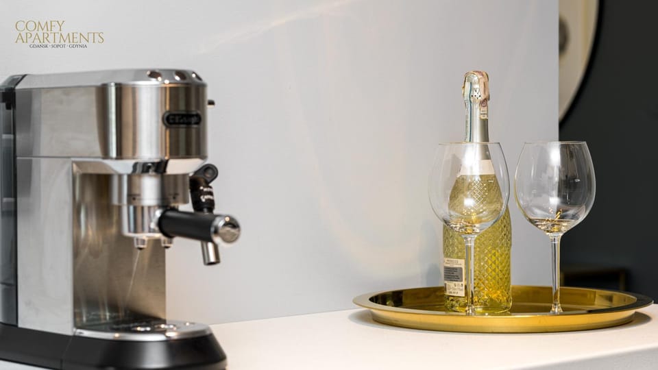 Kitchen or kitchenette, Decorative detail