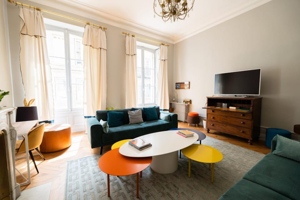 Communal lounge/ TV room, Living room