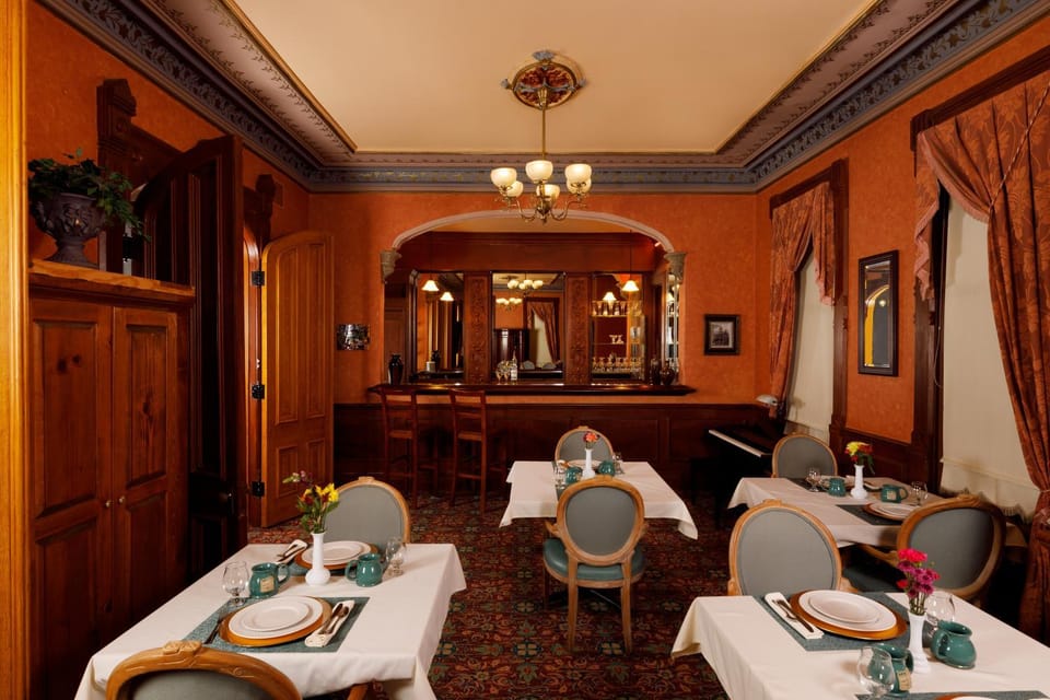 Lounge or bar, Banquet/Function facilities, Dining area, Breakfast