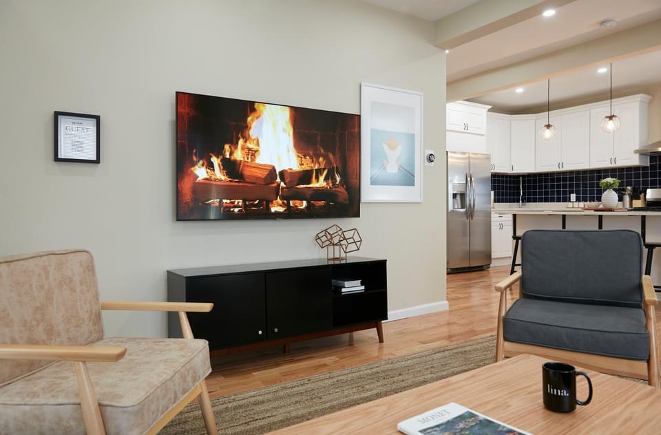 TV and multimedia, Living room, Seating area