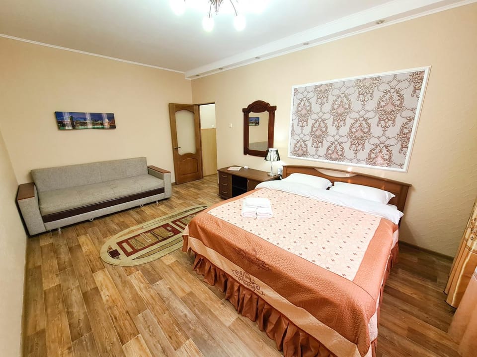 Апартаменты на улице Розыбакиева, 103 Apartment in Almaty