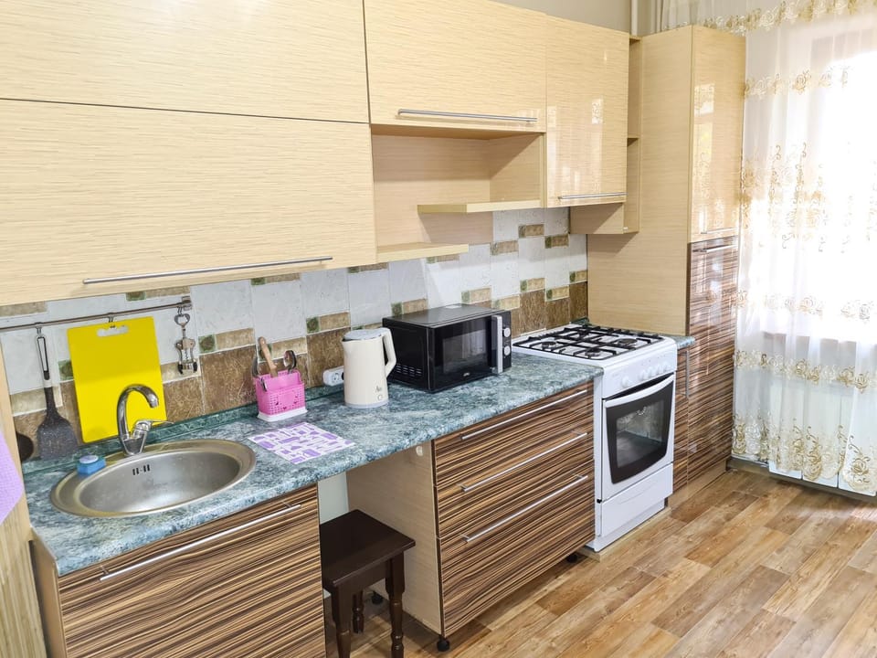 Апартаменты на улице Розыбакиева, 103 Apartment in Almaty
