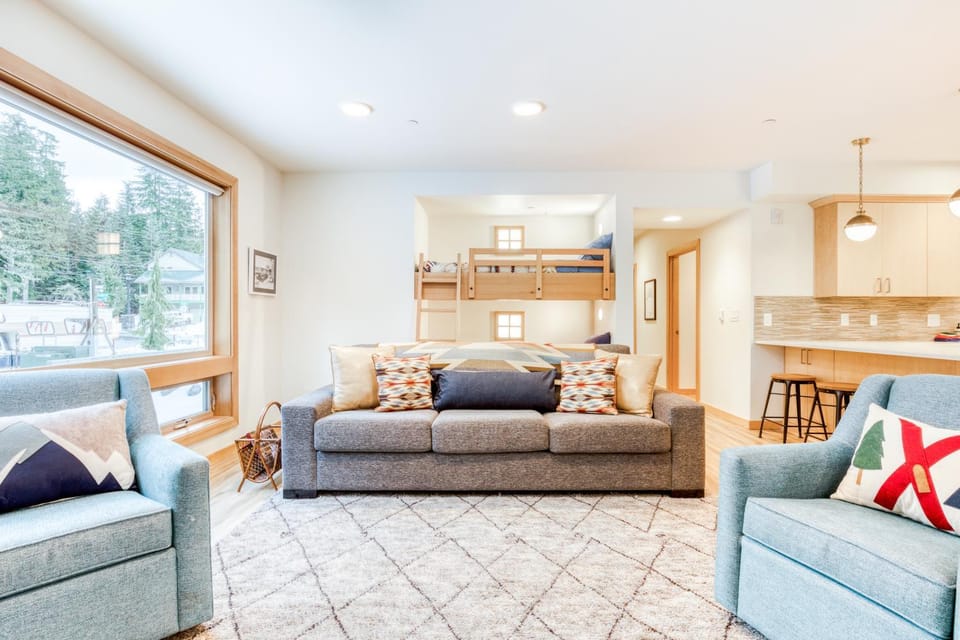Golden Poles Chalet #110 House in Clackamas County