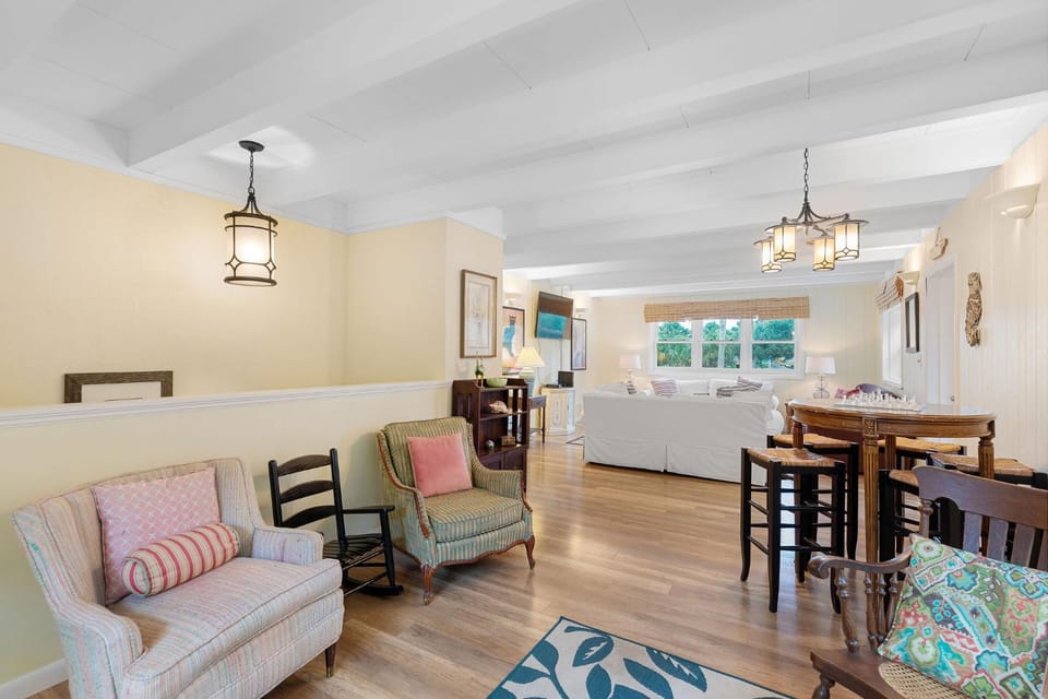 612 E Ashley - Shore Beats Work - 4 Bedrooms House in Folly Beach