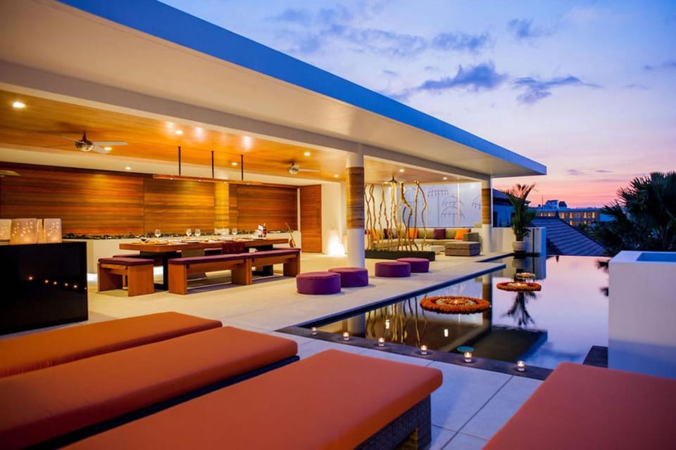 Property building, Swimming pool