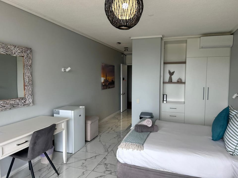 157 Brookes Hill Suites near the beach Apartment in Port Elizabeth