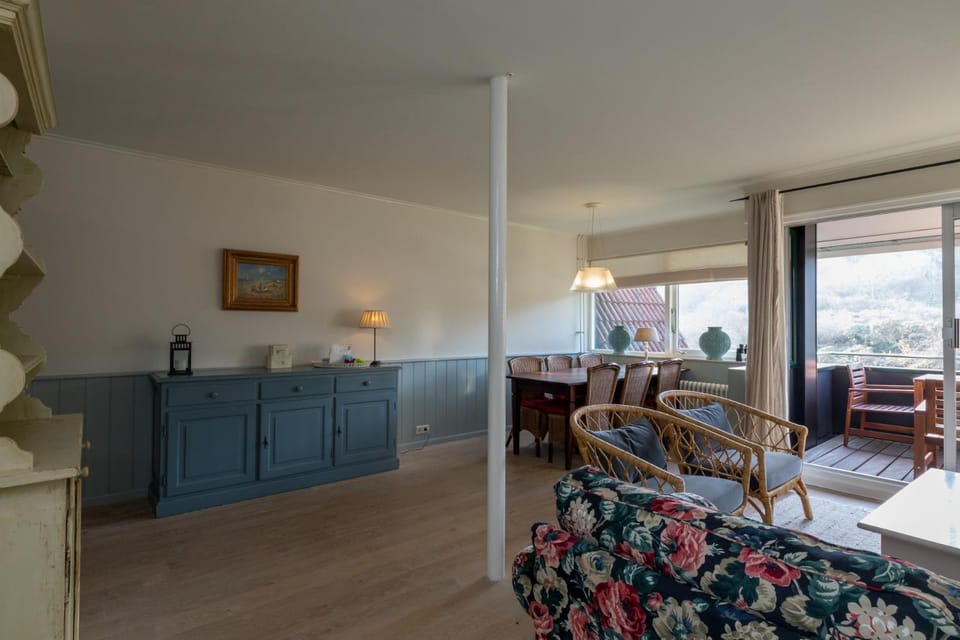 Welcome in - Appartement 'Duinoord' met balkon, nabij centrum Zoutelande I Duinweg 117-4 Apartment in Zoutelande