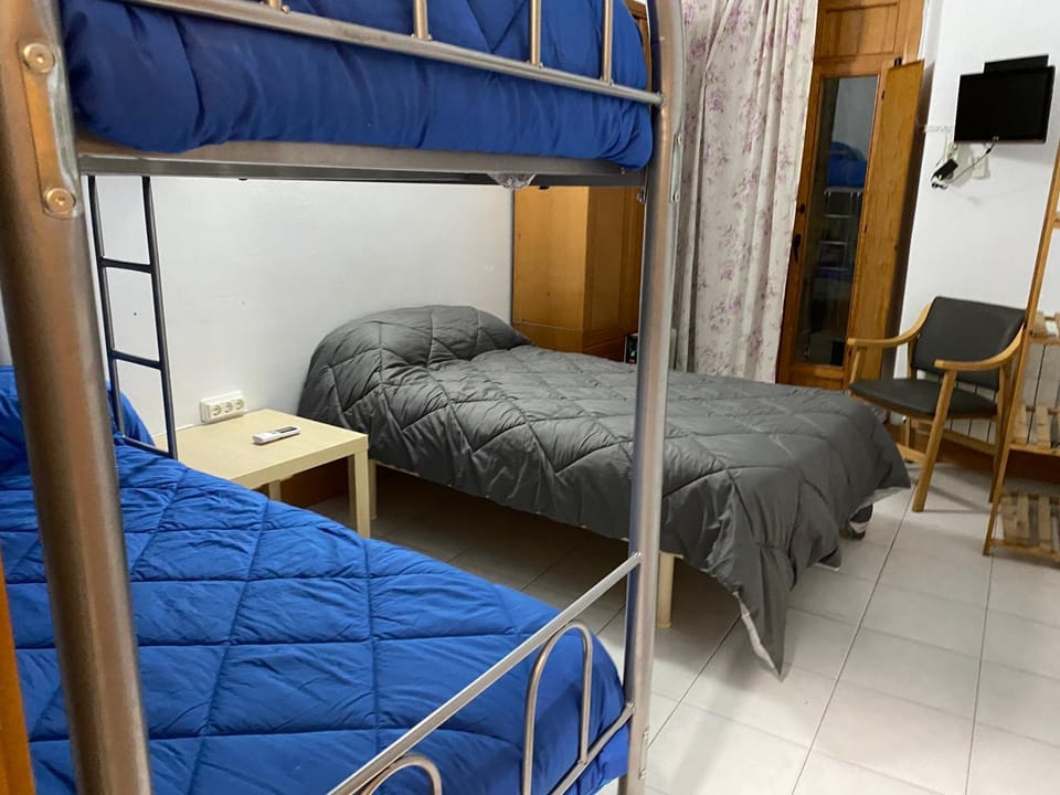 bunk bed