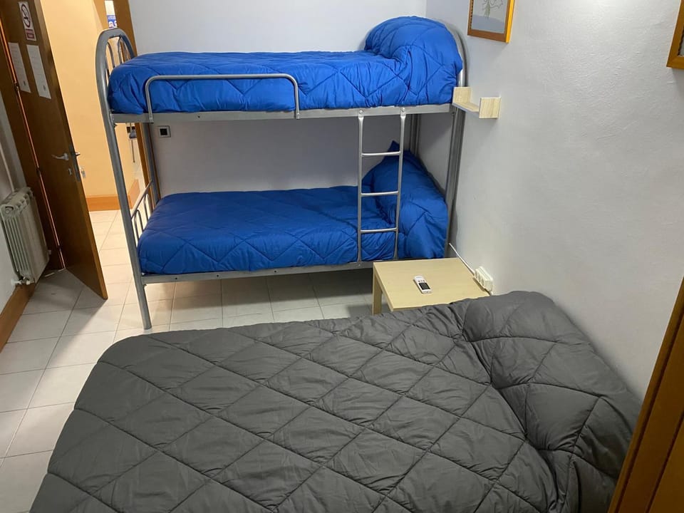 Decorative detail, bunk bed
