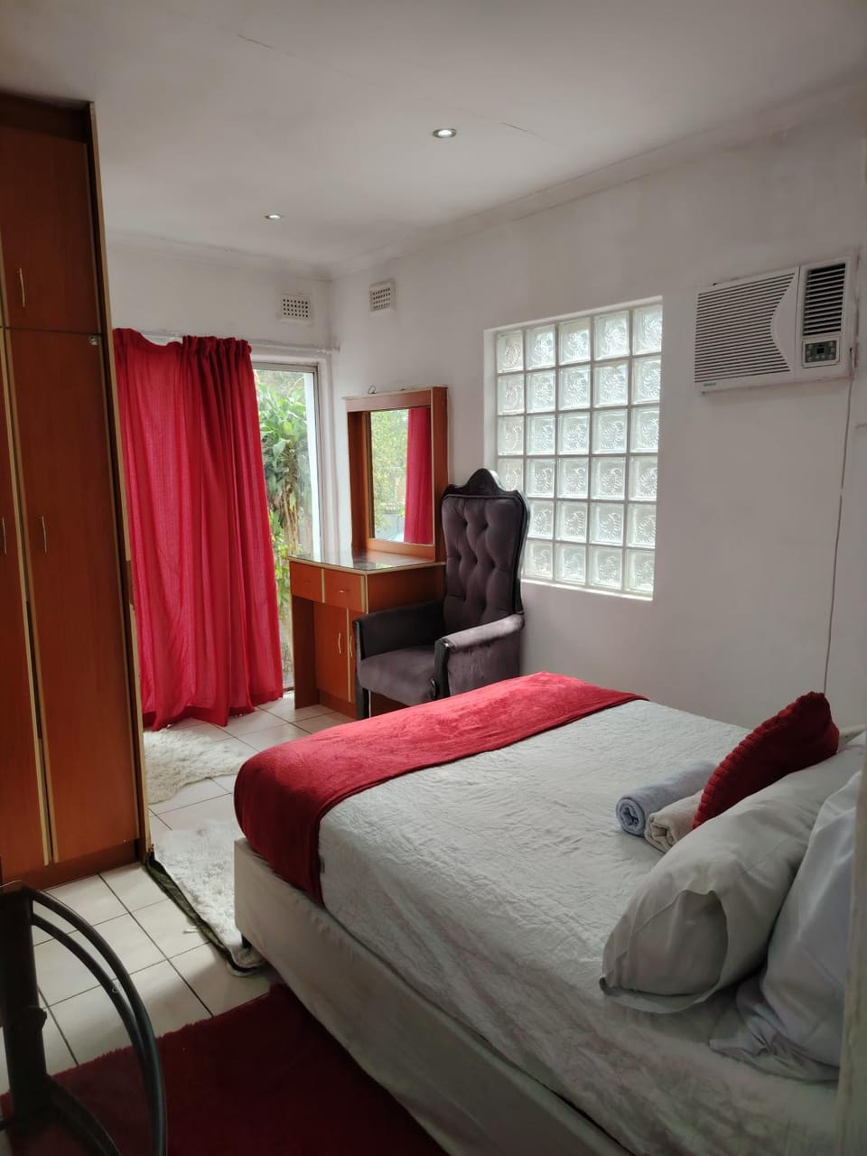 Lytton Cresent B&B Bed and Breakfast in KwaZulu-Natal