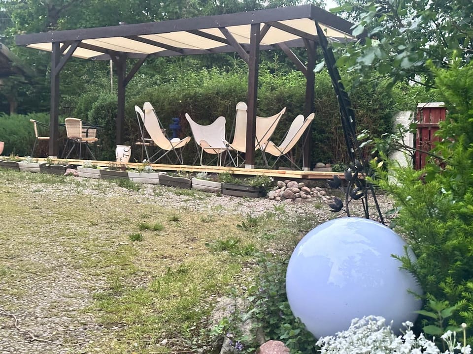 Garden, Garden, Balcony/Terrace