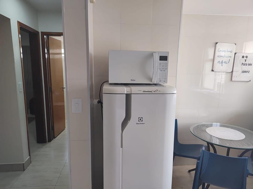 Kitchen or kitchenette, Dinner, minibar, oven