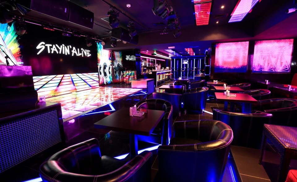 Lounge or bar