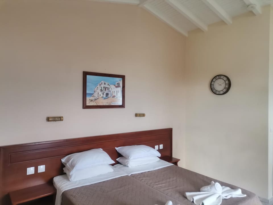 elenis village Apartment in Sporades, Greece