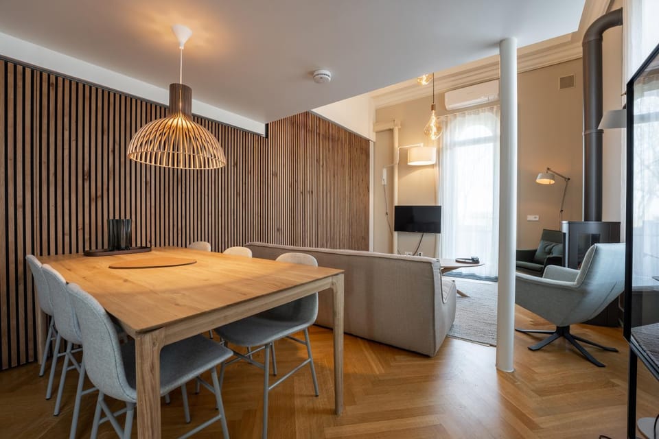 Living room, Seating area, Dining area