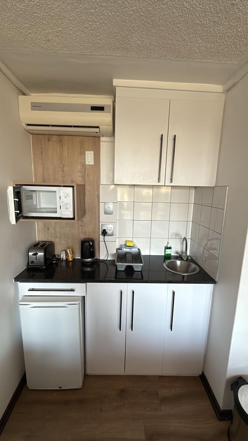 Brookes Hill Studio, Unit 156 Apartment in Port Elizabeth