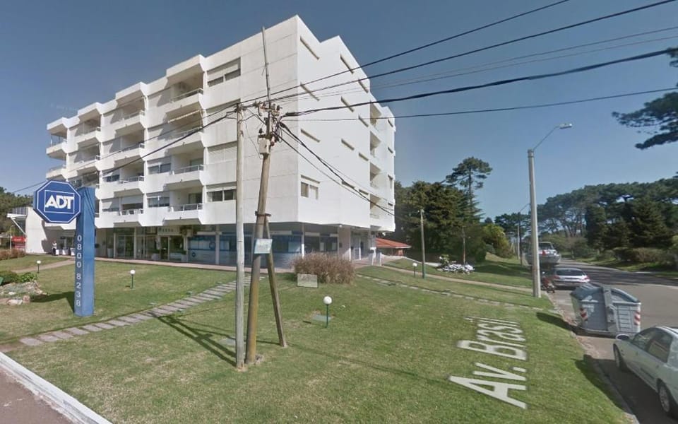 Property building, Street view