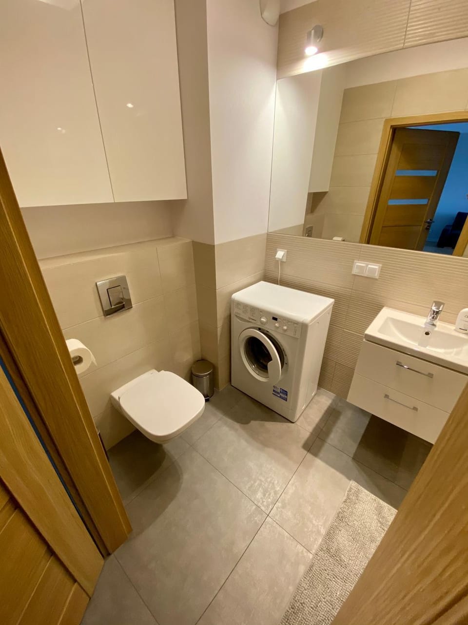 Toilet, Bathroom