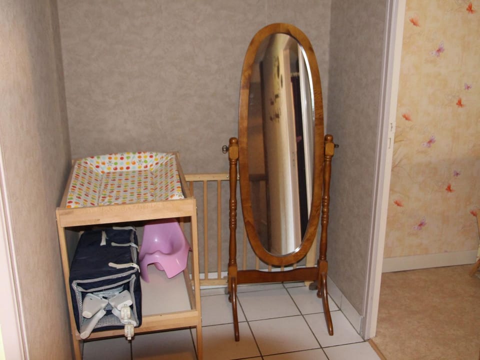 Gîte confortable à Halles-sous-les-Côtes avec cheminée et terrasse - FR-1-585-5 House in Grand Est